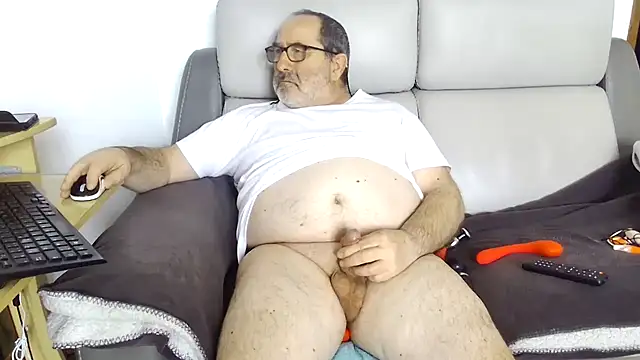 gillou1234 online show from 20, 3, 2025