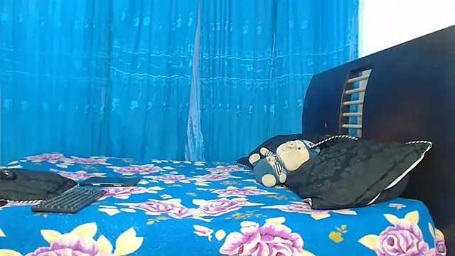 Hot Sharks  online show from 3, 10, 2025