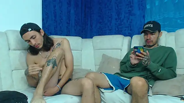 Hot Sharks  online show from 7, 2, 2026