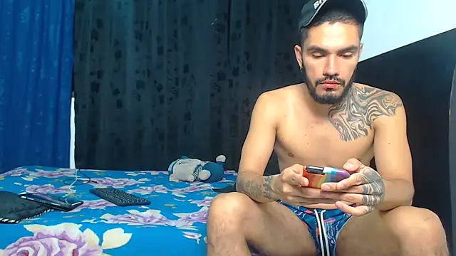 Hot Sharks  online show from 28, 11, 2025