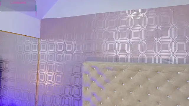 Snapshot of Sara_Desire chatting on 10, 9, 2025 Sara Desire online show from 10, 9, 2025