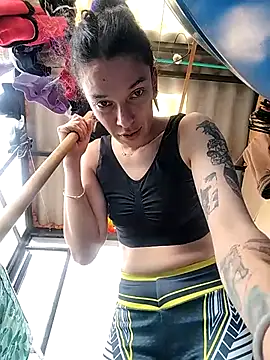 rebekka simpson online show from 16, 3, 2026