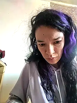 rebekka simpson online show from 25, 3, 2026