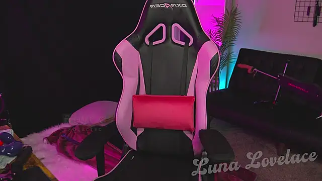 luna love lace online show from 15, 2, 2025