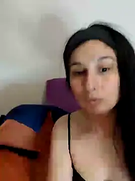 Bigyummmzul online show from 2, 1, 2025