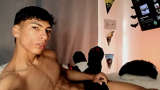 Teo skinny online show from 21, 5, 2026