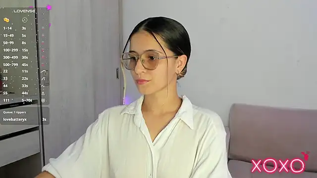 Snapshot of Lilacutte_ chatting on 22, 12, 2025 Lilacutte online show from 22, 12, 2025