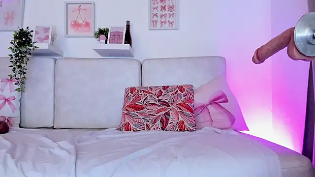 Malka Burning online show from 15, 9, 2025