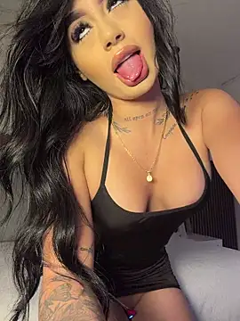 SOPHICARTERS online show from 7, 1, 2026