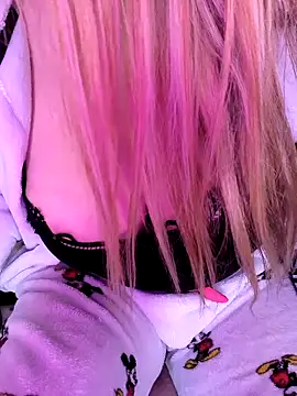 Snapshot of Afnane___charmouta chatting on 20, 12, 2025 Afnane charmouta online show from 20, 12, 2025