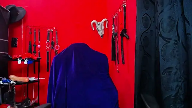slave Rubi online show from 28, 4, 2026