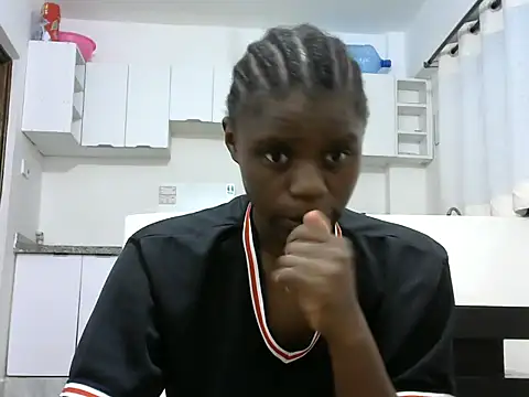 hottgirlval online show from 18, 3, 2026