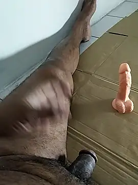 Snapshot of cenyon124 chatting on 7, 1, 2026 cenyon124 online show from 7, 1, 2026