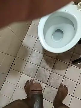 Snapshot of cenyon124 chatting on 9, 2, 2025 cenyon124 online show from 9, 2, 2025