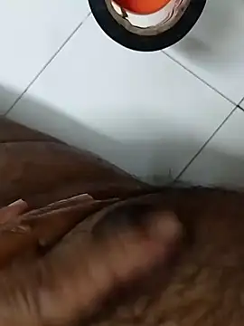 Snapshot of cenyon124 chatting on 16, 2, 2025 cenyon124 online show from 16, 2, 2025