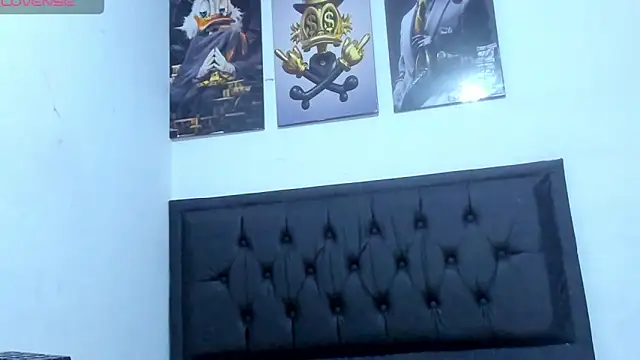 Snapshot of kriixtybrown chatting on 9, 9, 2025 kriixtybrown online show from 9, 9, 2025