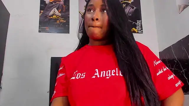 Snapshot of kriixtybrown chatting on 23, 11, 2025 kriixtybrown online show from 23, 11, 2025