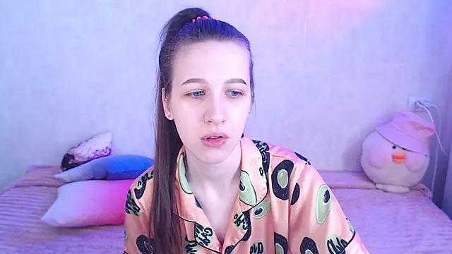 ur kitty   online show from 14, 2, 2026