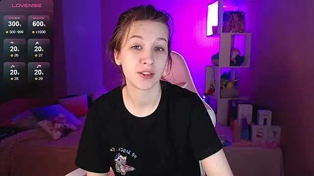 ur kitty   online show from 12, 1, 2025