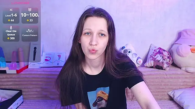 ur kitty   online show from 22, 2, 2026