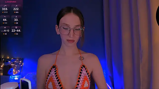 ellaamber online show from 22, 2, 2025