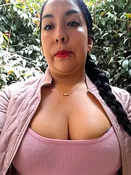 Bella keny online show from 2, 12, 2025