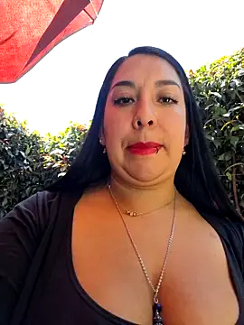 Snapshot of Bella_keny chatting on 11, 6, 2026 Bella keny online show from 11, 6, 2026