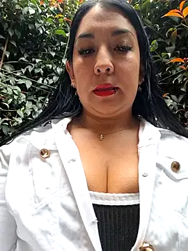 Bella keny online show from 11, 9, 2025