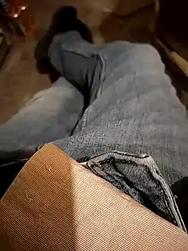 A man in public online show from 12, 10, 2025