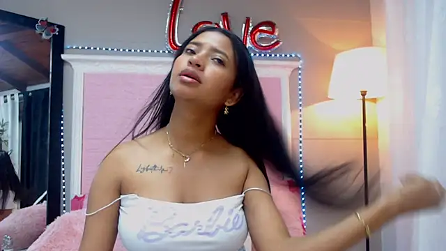 Snapshot of JessyZoe chatting on 9, 3, 2025 JessyZoe online show from 9, 3, 2025