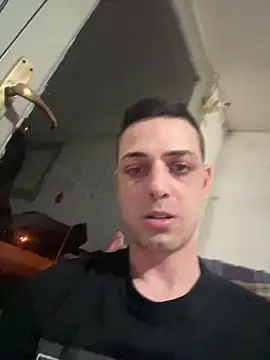 Snapshot of iltoscano95 chatting on 24, 5, 2026 iltoscano95 online show from 24, 5, 2026