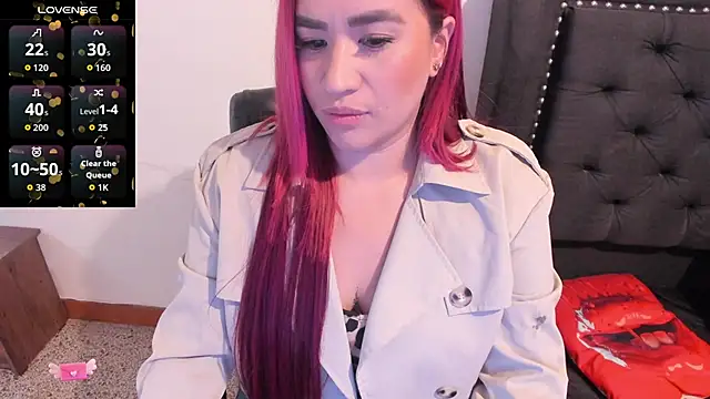 EmaGw online show from 4, 12, 2025