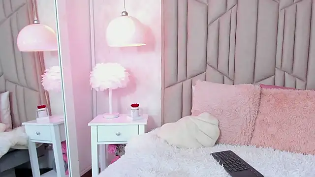 AudreyElla online show from 2, 2, 2025