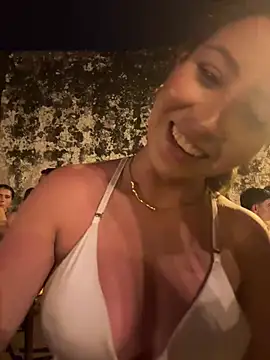 AudreyElla online show from 9, 2, 2025