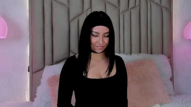 AudreyElla online show from 8, 3, 2026