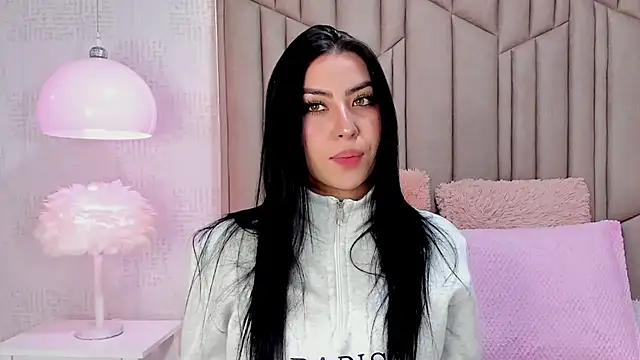 AudreyElla online show from 28, 4, 2026