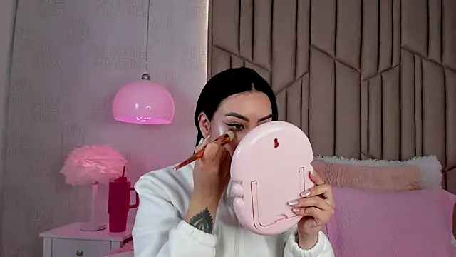 AudreyElla online show from 21, 2, 2026