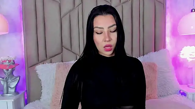 AudreyElla online show from 12, 9, 2025