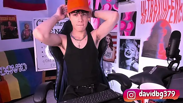 cinnamon boyxxx online show from 17, 3, 2025