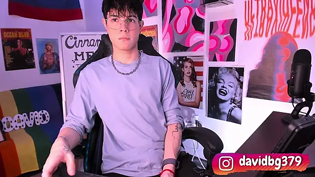 cinnamon boyxxx online show from 18, 3, 2025