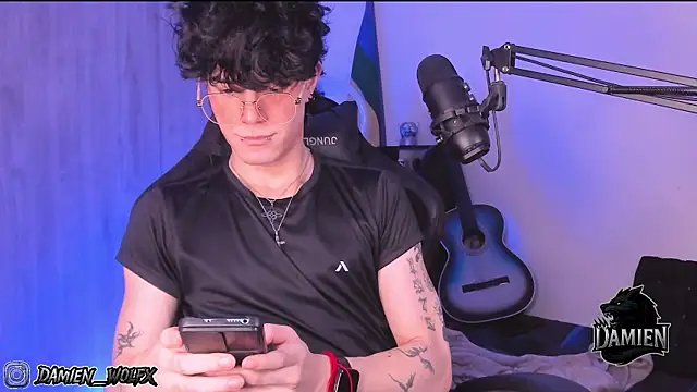 cinnamon boyxxx online show from 29, 9, 2025