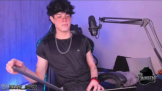 cinnamon boyxxx online show from 30, 9, 2025