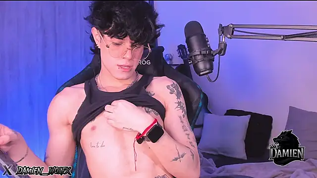 cinnamon boyxxx online show from 20, 9, 2025