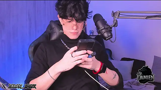 cinnamon boyxxx online show from 19, 9, 2025