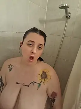 Snapshot of Sora_eroneko chatting on 25, 11, 2025 Sora eroneko online show from 25, 11, 2025