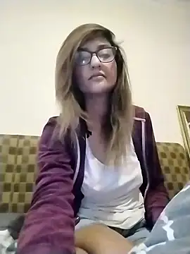 karmicQueen669 online show from 14, 4, 2026