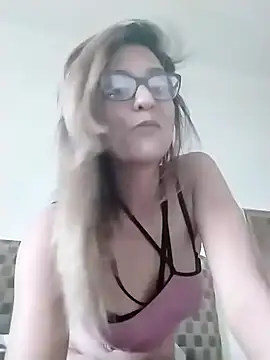 karmicQueen669 online show from 1, 4, 2026