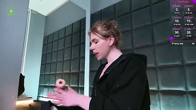 Snapshot of DanielPaige_ chatting on 8, 2, 2026 DanielPaige online show from 8, 2, 2026