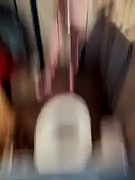 Genevieve143 online show from 26, 2, 2025