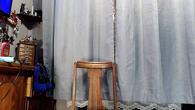 Genevieve143 online show from 22, 2, 2026